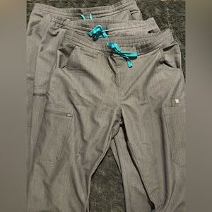 FIGS SCRUBS. 3 pants,2 tops. Graphite, Excellent Used Condition. All size MEDIUM